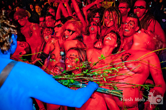 www.theflashmob.photography     facebook.com/theflashmobphoto