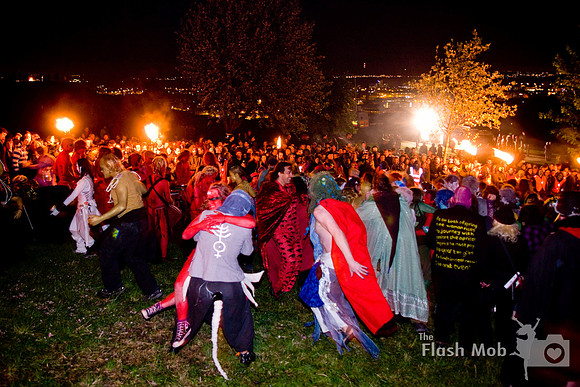www.theflashmob.photography     facebook.com/theflashmobphoto