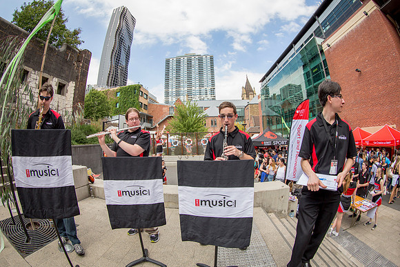 © The Flash Mob