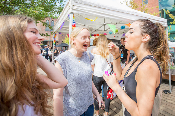 © The Flash Mob