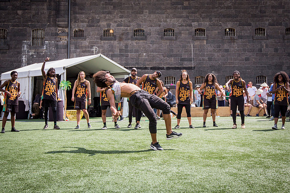 © The Flash Mob