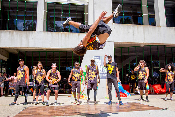 © The Flash Mob