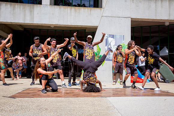 © The Flash Mob