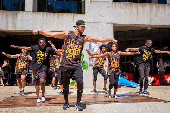 © The Flash Mob